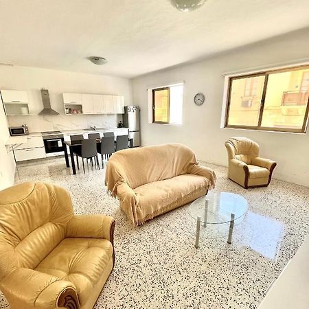 Camag Apartment - Very Close To Airport Birżebbuġa Εξωτερικό φωτογραφία