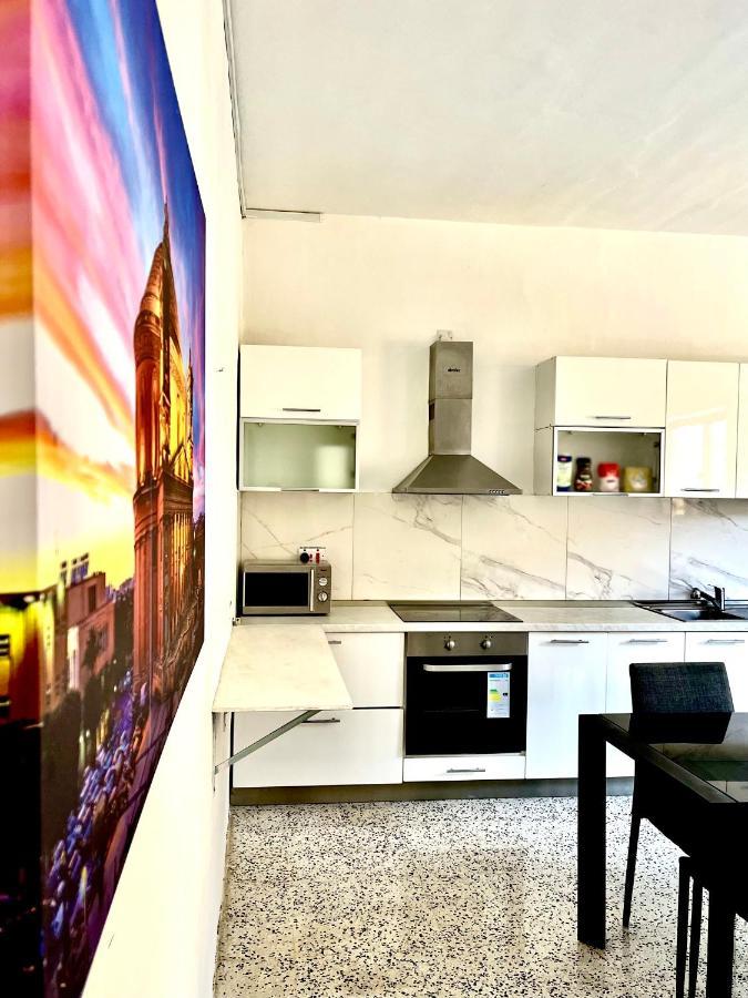 Camag Apartment - Very Close To Airport Birżebbuġa Εξωτερικό φωτογραφία