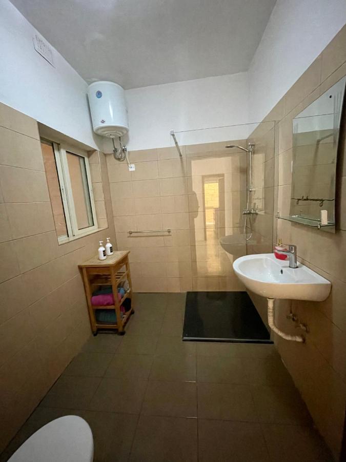 Camag Apartment - Very Close To Airport Birżebbuġa Εξωτερικό φωτογραφία